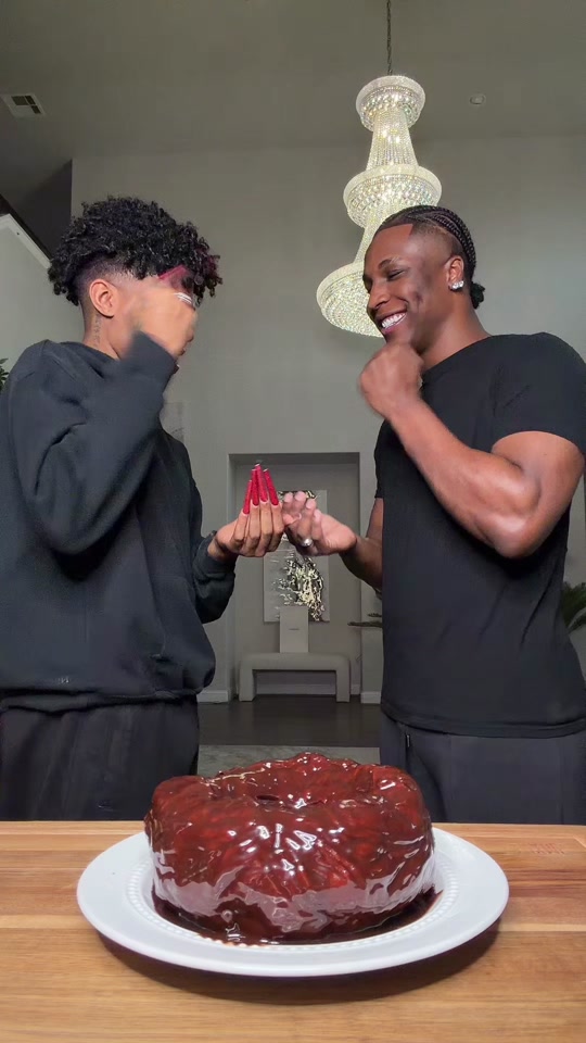created by JAYLLNN with JAYLLNN’s original sound thumbnail from TikTok
