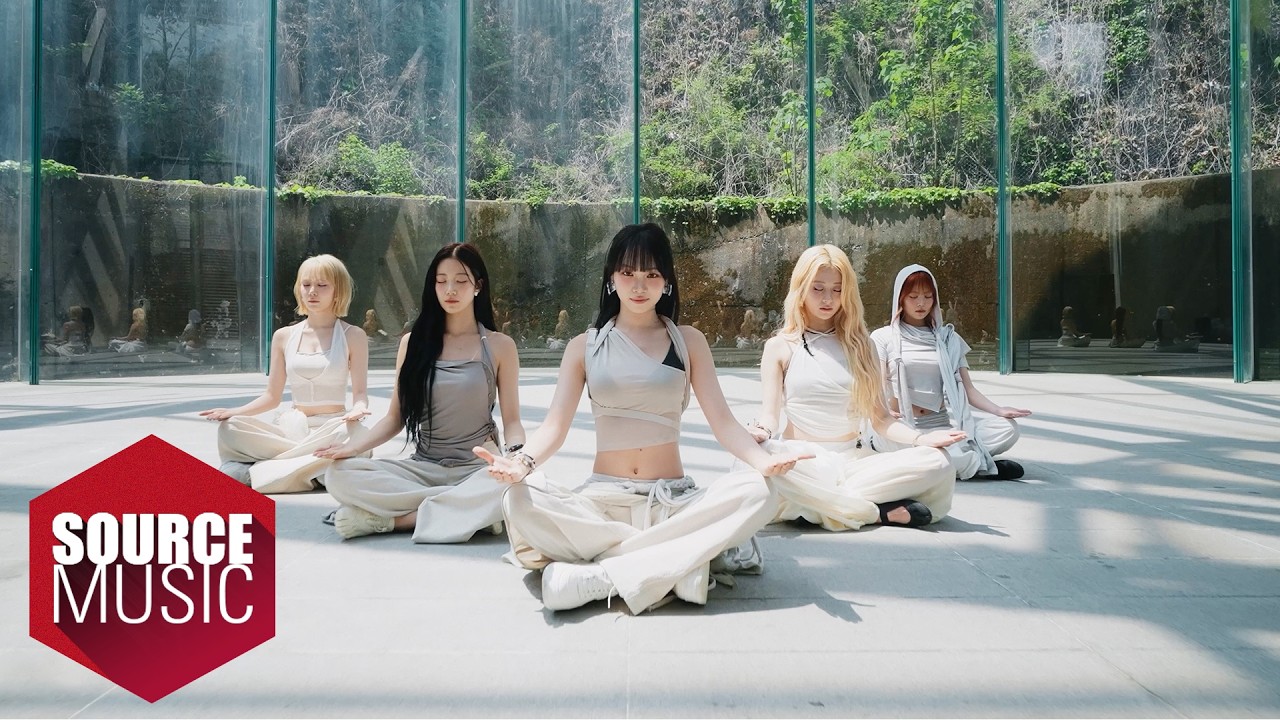 LE SSERAFIM (르세라핌) 'BOOMPALA' OFFICIAL PERFORMANCE FILM thumbnail from YouTube