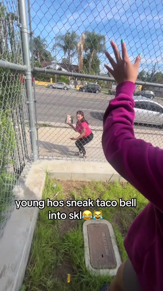 she ws so sweet 🥹 thumbnail from TikTok
