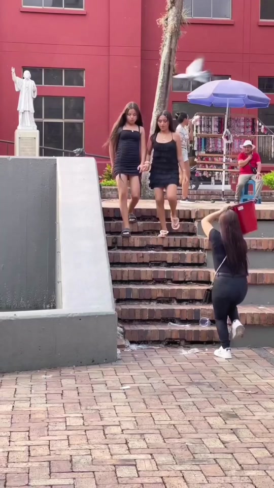 Funny prank thumbnail from TikTok
