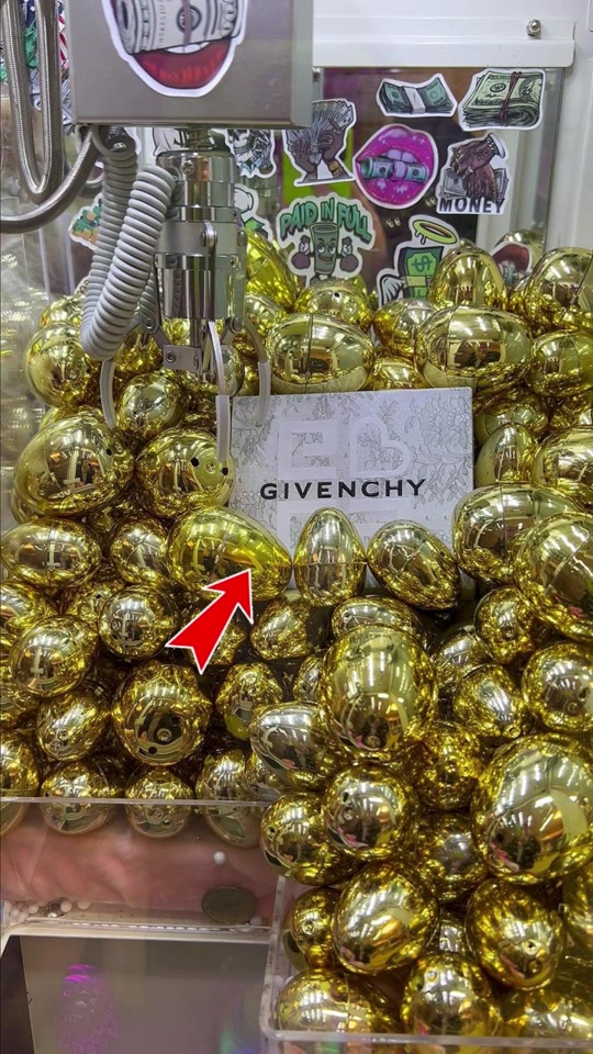 Day 36 Claw Machine Grand Prize Challenge thumbnail from TikTok