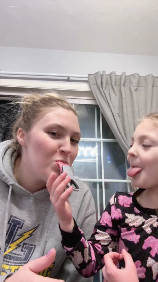 Fake tongue prank on kids thumbnail from TikTok