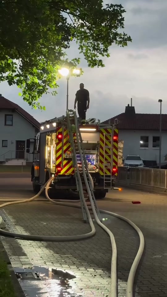 I don’t think they gonna pick up 🥲🚒🔥 thumbnail from TikTok