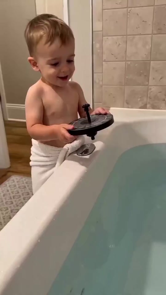 created by Funny Video Dogs Cats with Funny Video Dogs Cats’s âm thanh gốc thumbnail from TikTok