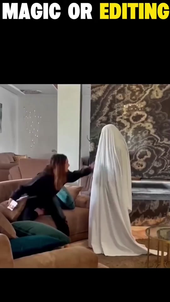 Magic or Editing ? thumbnail from TikTok