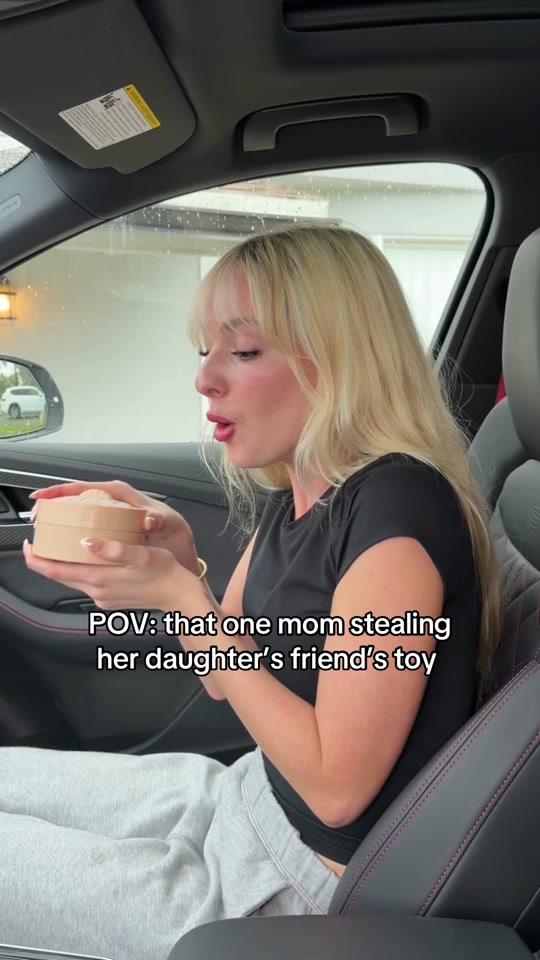 The fact she said they’re keeping both is wild… thumbnail from TikTok