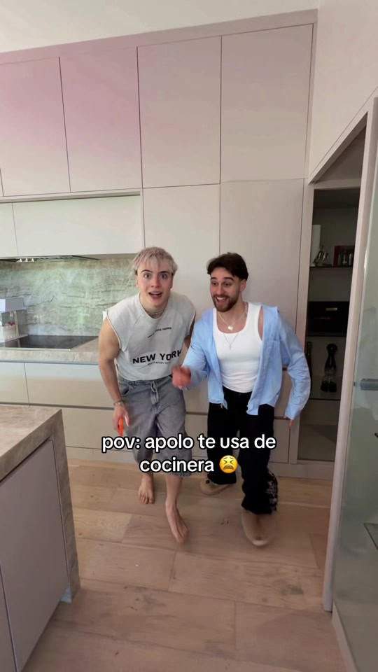@Fabi @𝖆𝖕𝖔𝖑𝖔 Que ganas tengo de probar las pringles con chocolate 🙂‍↔️💅🏻 thumbnail from TikTok