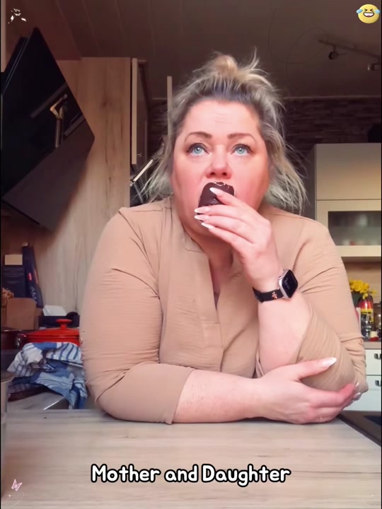 Funny mother and daughter thumbnail from TikTok