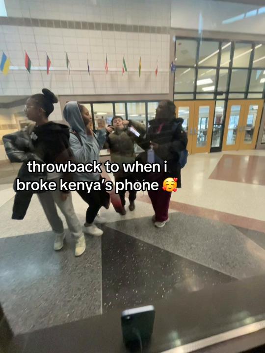 i’m just gonna say this since you people are coming after me & sending death threats. so basically back in elementary... thumbnail from TikTok
