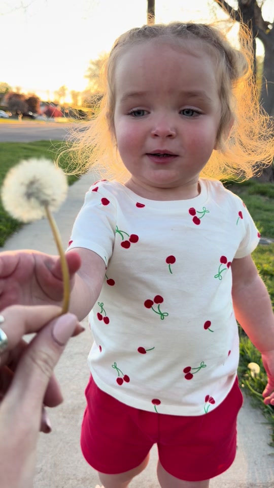 I promise I told her not too❣️🍒 thumbnail from TikTok
