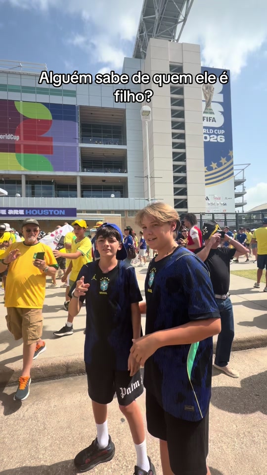 Fiquei sabendo que ele é o filho do Neymar thumbnail from TikTok