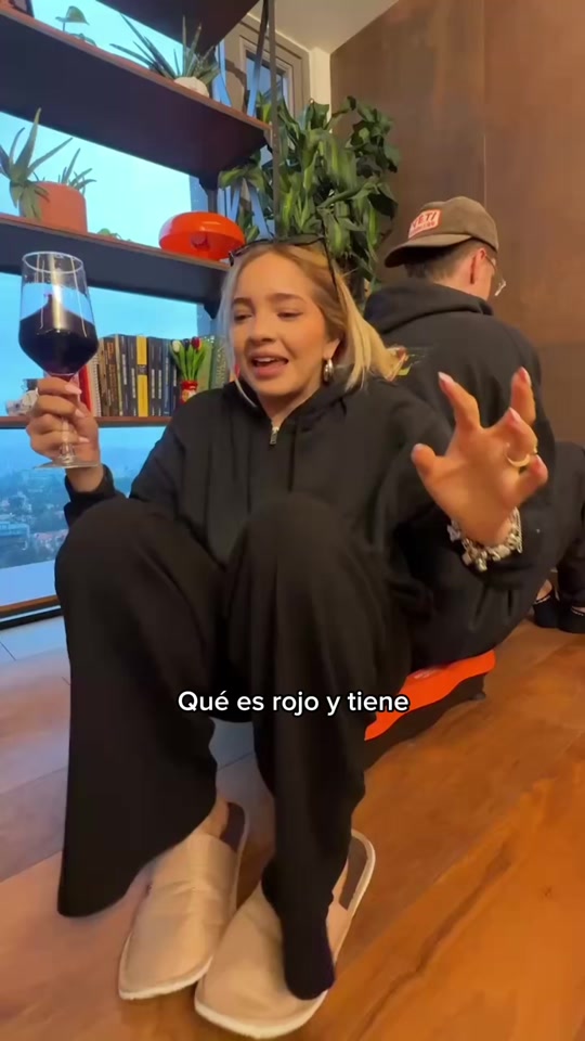 no pudimos con los chistes malos 😔 @Dayanara thumbnail from TikTok