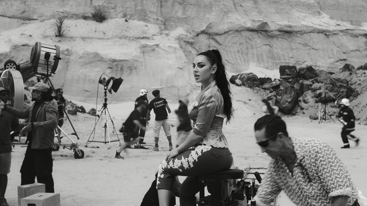 Charli xcx - Camera (Official Video) thumbnail from YouTube
