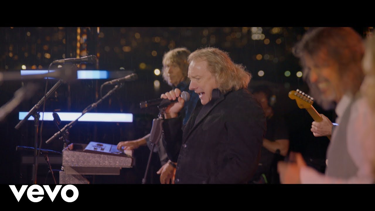 Foreigner - I Want To Know What Love Is (Live From Ellis Island) (Official Music Video) thumbnail from YouTube