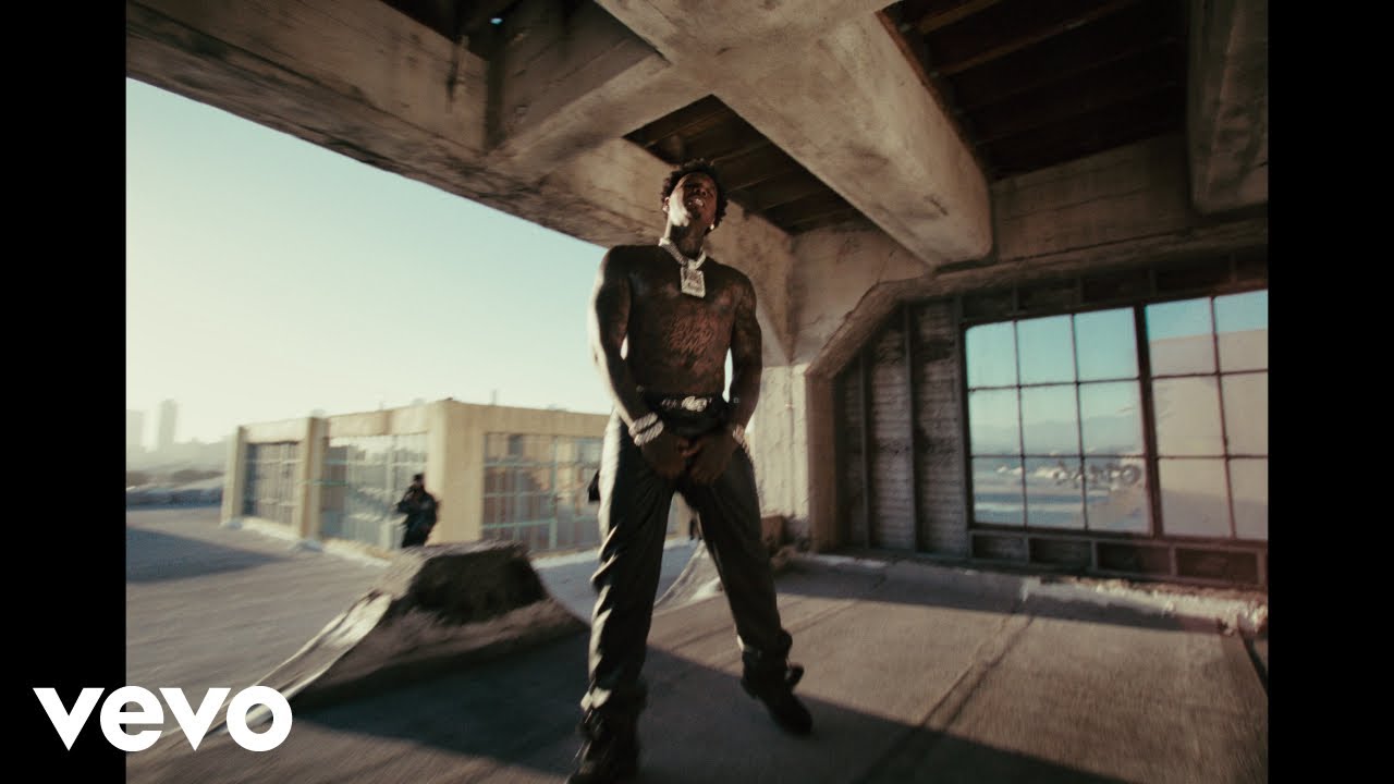 Moneybagg Yo - I See Why (Official Video) thumbnail from YouTube