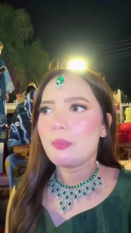 TikTok video by Hira Faisal thumbnail from TikTok