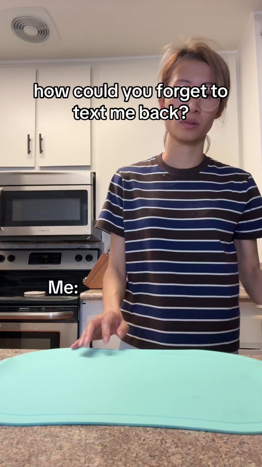 How could you forget to text a friend back my memory of a goldfish thumbnail from TikTok