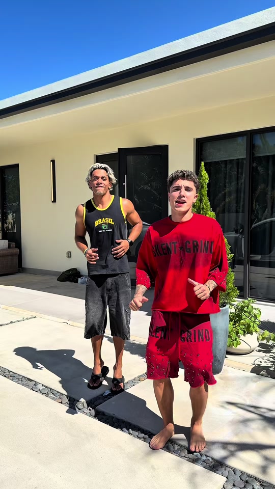 Bienvenido a nuestra casa en Miami 🏠🇺🇸 thumbnail from TikTok
