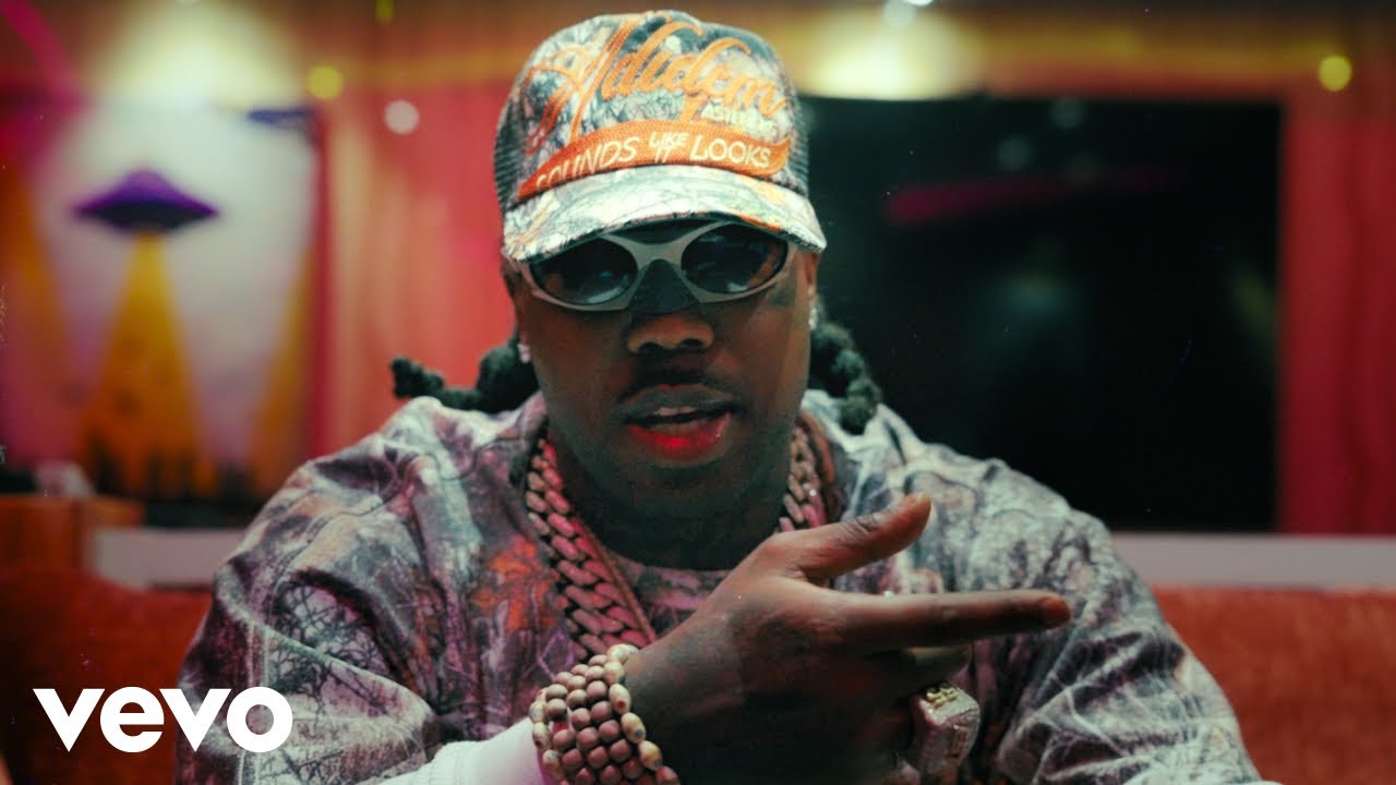 EST Gee - SOMETIMES (Official Video) thumbnail from YouTube