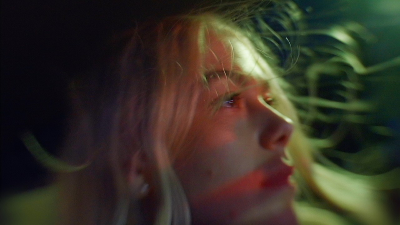 Phoebe Bridgers - I Can't Wait (Official Video) thumbnail from YouTube