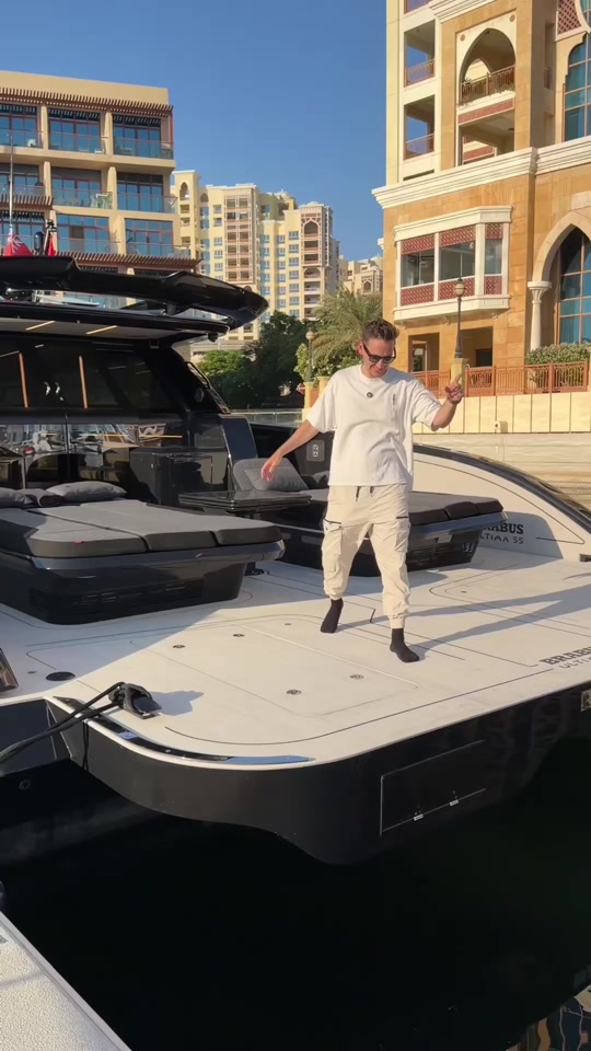 The New $3.7M BRABUS Yacht😎 UNREAL👌 @brabus @Sunreef Yachts @BRABUSME thumbnail from TikTok