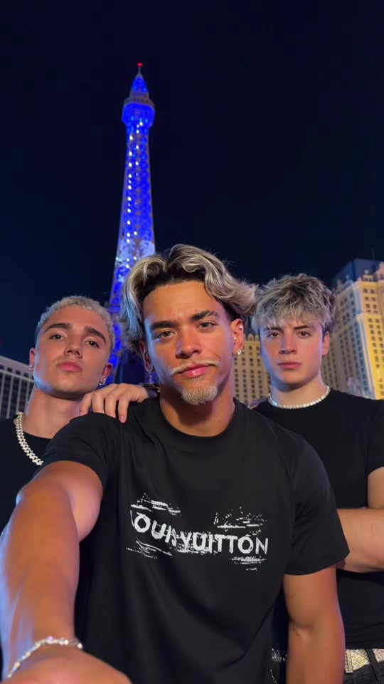 @𝖆𝖕𝖔𝖑𝖔 @João Ferreira 😂 thumbnail from TikTok