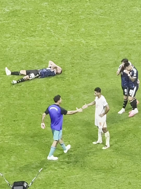 Did Bellingham start a fight after the match?!🤯 thumbnail from TikTok