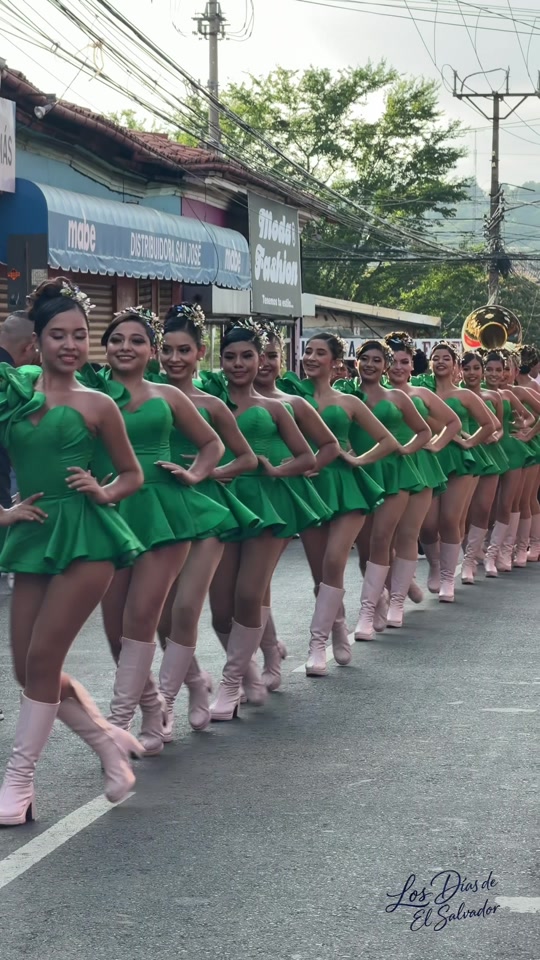 Elenco Cachiporristas BMSC 💚💃🏼🤩 thumbnail from TikTok