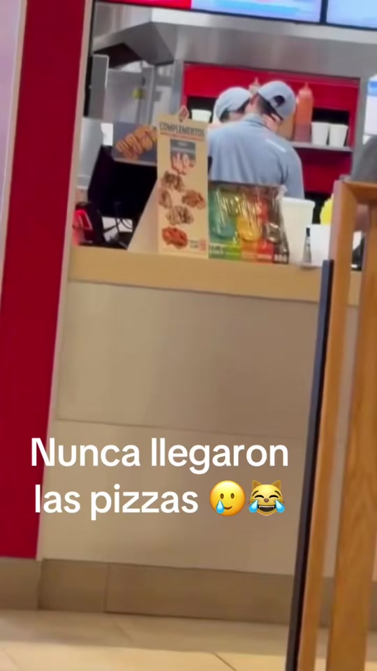 @Domino’s thumbnail from TikTok