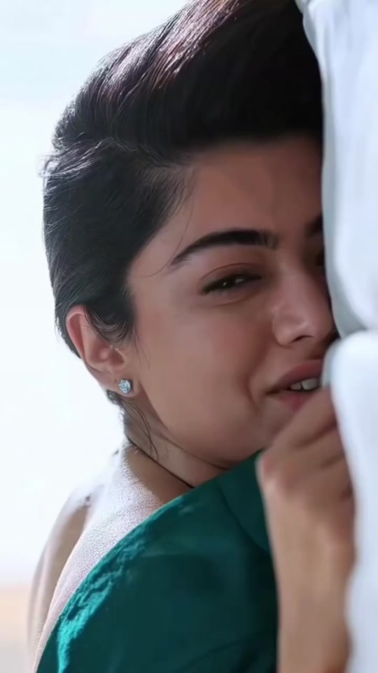 looking beautiful 😍 thumbnail from TikTok