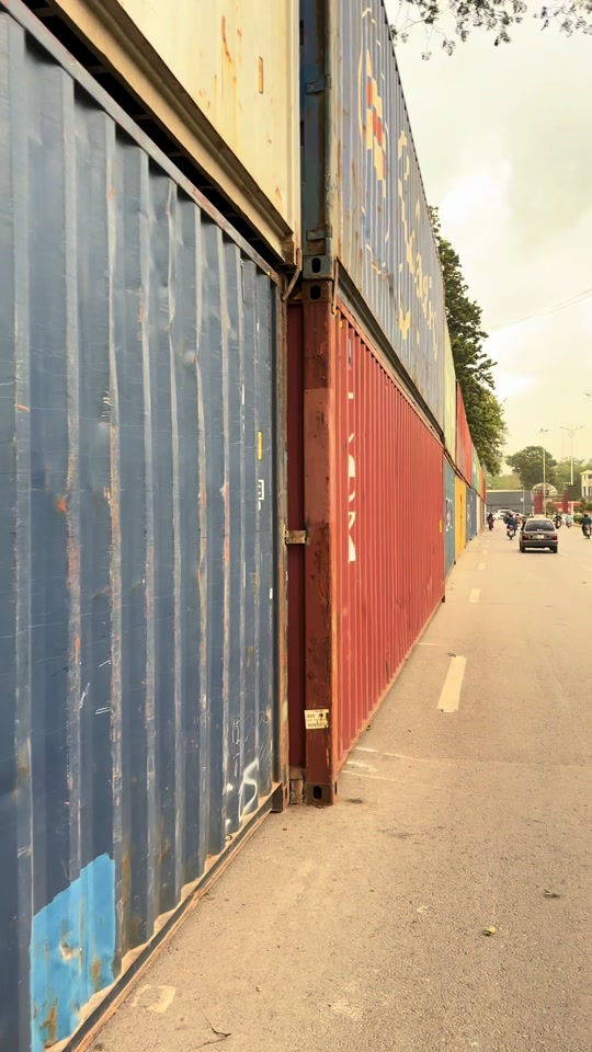 Islamabad❌containersabad✅ thumbnail from TikTok