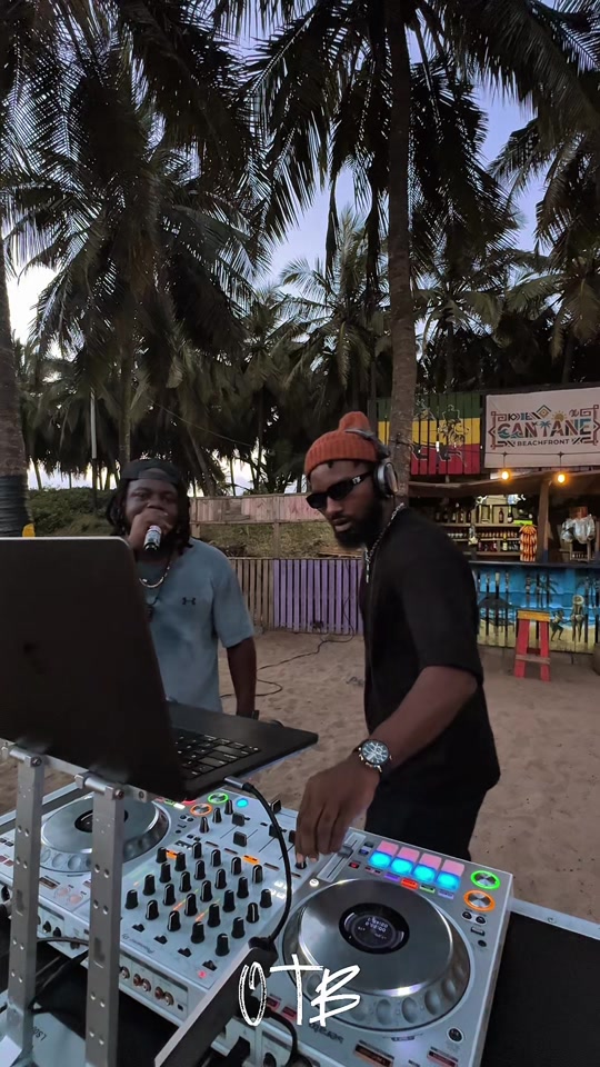 If you love Dancehall, this one is for you. 🎤: @VIPERLINØ🔥🎤🇬🇭 💫 thumbnail from TikTok