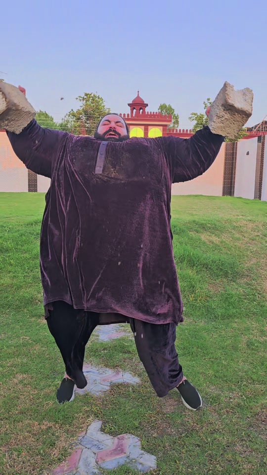worldstrongestman clip thumbnail from TikTok