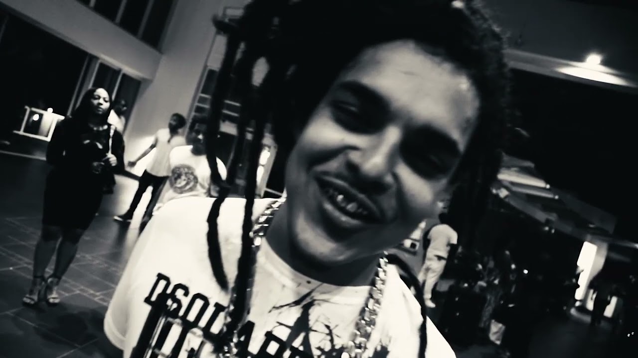 Meek Mill - Graveyards and Penitentiaries thumbnail from YouTube