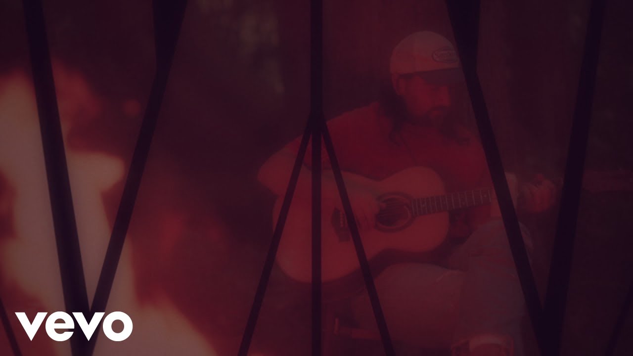 Noah Kahan - Draw You Out (from The Hunger Games: Sunrise on the Reaping - The Album) (Lyric Video) thumbnail from YouTube
