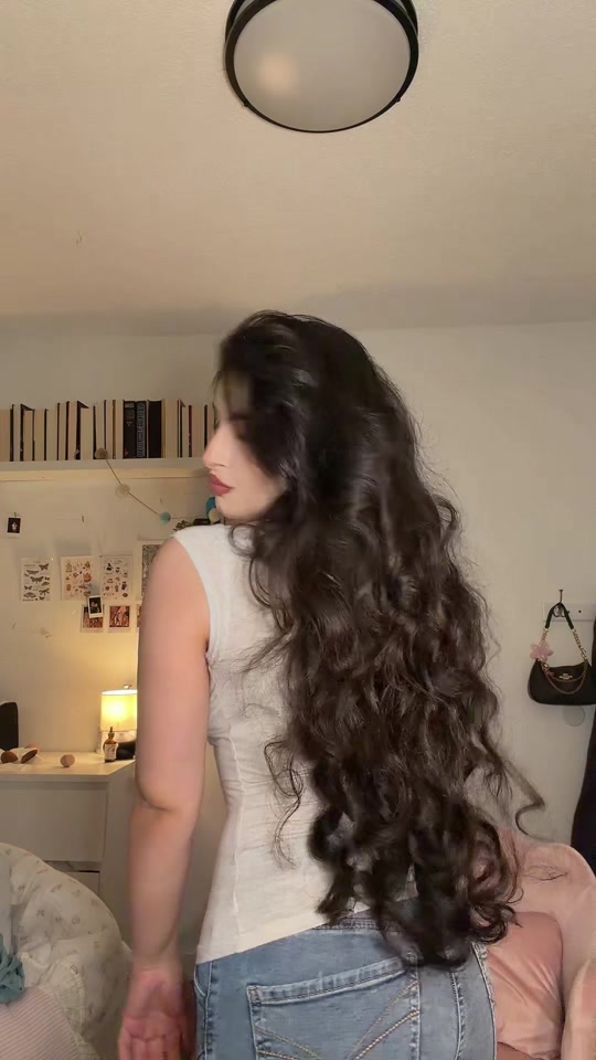 @Cider @Kérastase @AMIKA: @Gisou thumbnail from TikTok