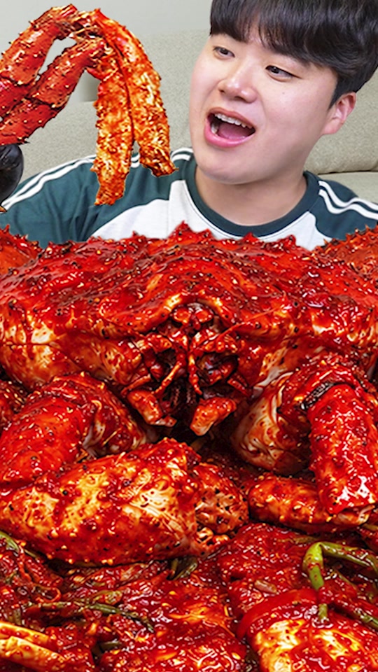King Crab Mukbang!!!🦀🦀 thumbnail from TikTok