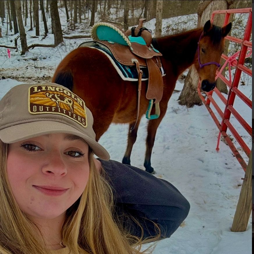 Chloe Mae Lott channel avatar