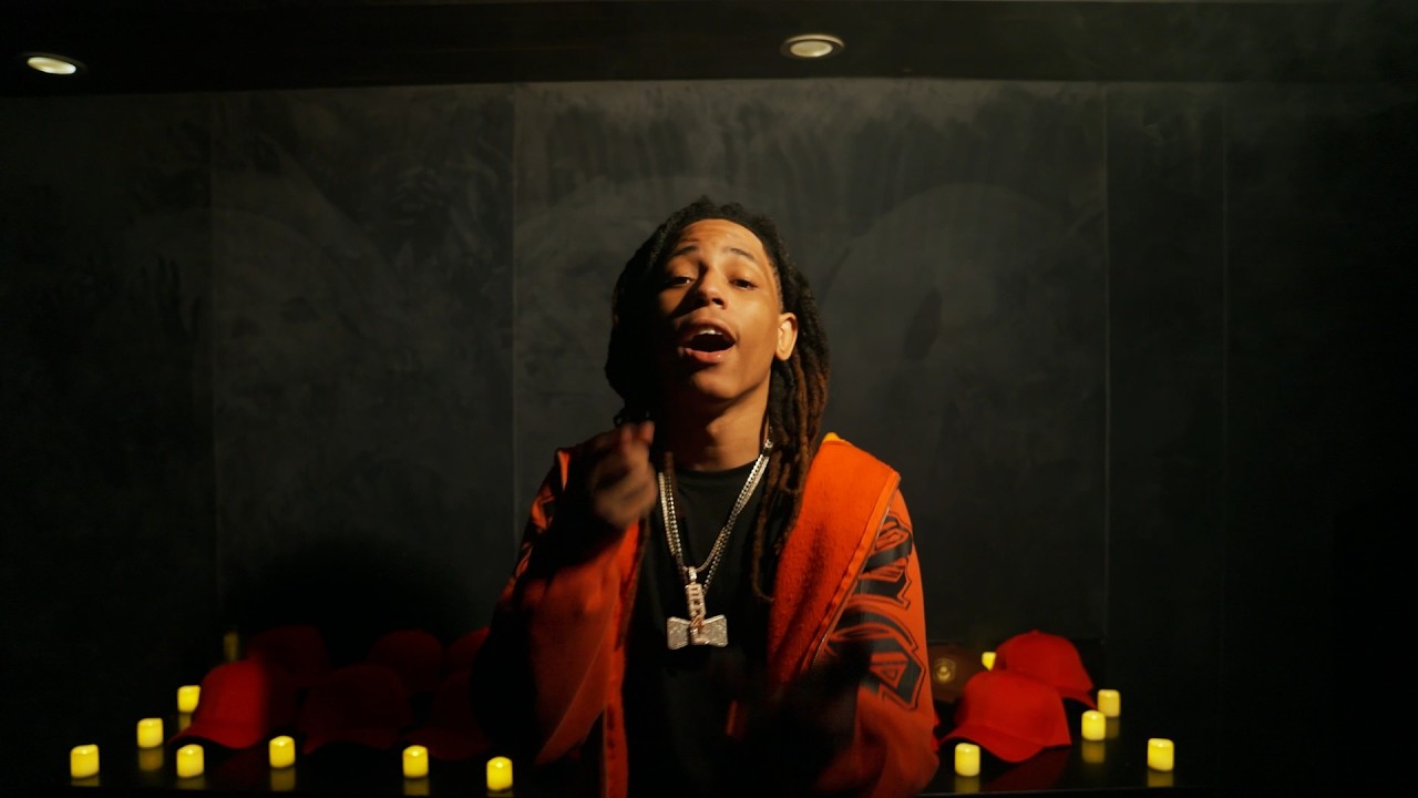 Lil Speedy & Bloodhound Q50 - Speedy Chill (Official Music Video) thumbnail from YouTube
