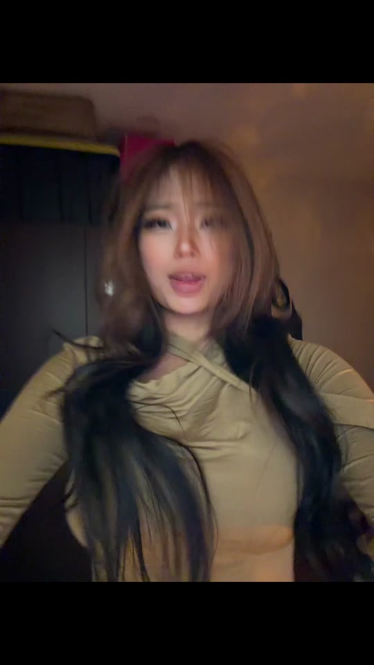 Try this viral bounce hair template! Your photo will get bouncy hair effect with the opa opa opa sound. Just upload o... thumbnail from TikTok