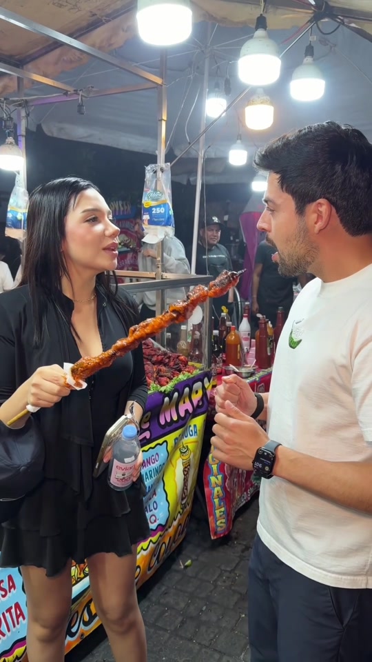 $1000 si te la comes @Melissa Domm 🌶️ thumbnail from TikTok