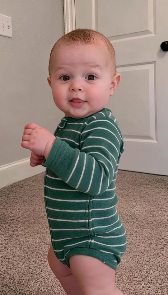 👆 💖Tap "CapCut · Make the same video"Wait until your baby starts dancing... thumbnail from TikTok