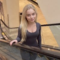 Elina channel avatar